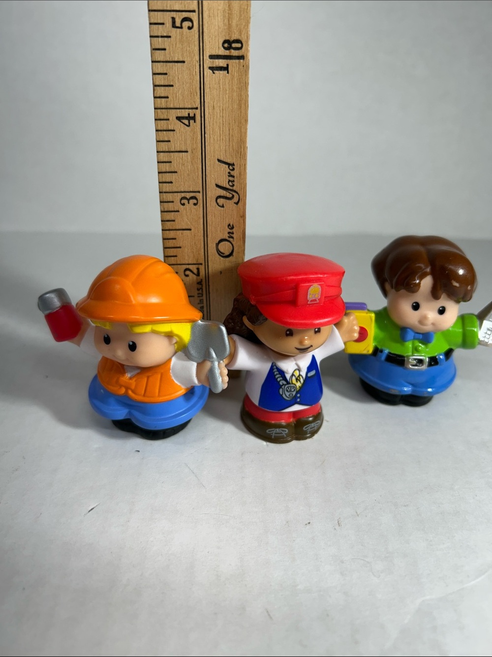 Fisher-Price Set of 14 Little People Assortment Figures - Picture 8 of 8